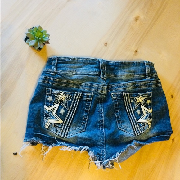 Rue21 Denim - 🌟RUE 21 JEAN SHORTS WITH STARS ON POCKETS🌟